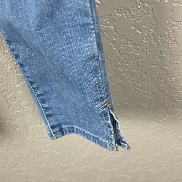 Levi’s mile high super skinny light wash jeans - Picture 2 of 7